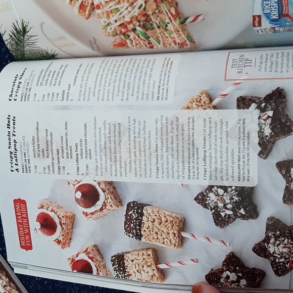 Bundle of Cookbook Magazines...Holiday Baking & Holiday Slow Cooker - Picture 13 of 16